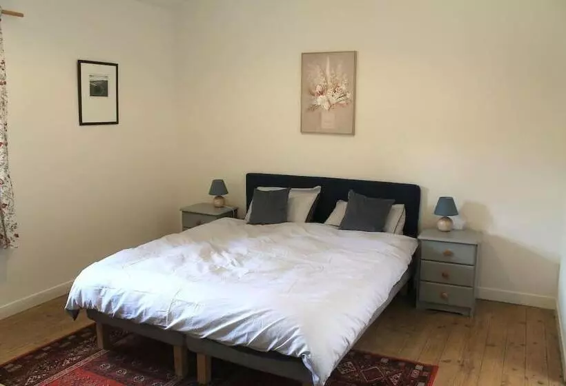 Hotelli Cha16   Nanteuil En Vallee   Touchbaudrand