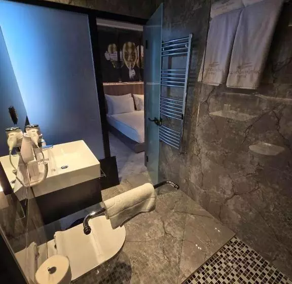 هتل Vojvoda Putnik