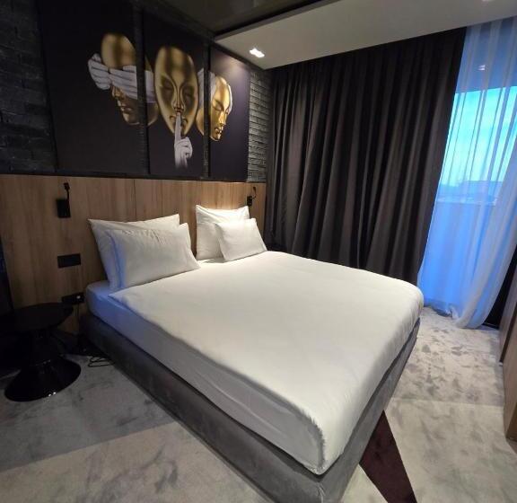 هتل Vojvoda Putnik