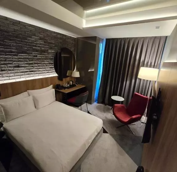 هتل Vojvoda Putnik