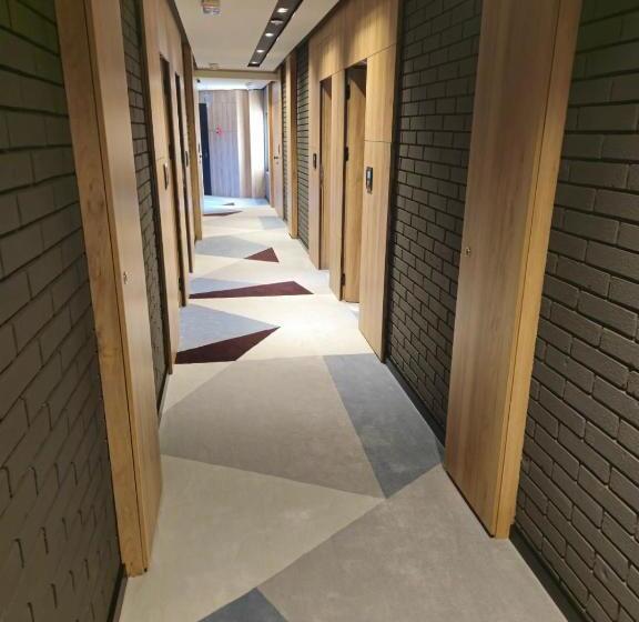 هتل Vojvoda Putnik