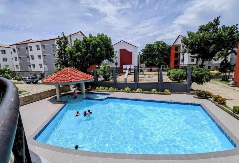 Mactan Oasis Garden 401