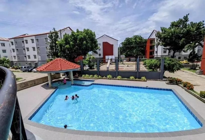 Mactan Oasis Garden 401