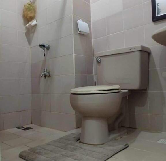 Mactan Oasis Garden 401