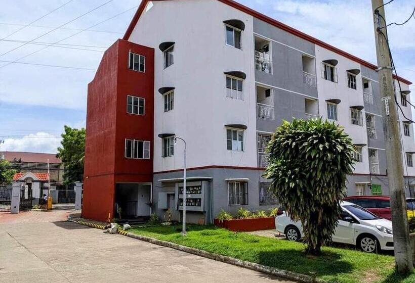 Mactan Oasis Garden 401