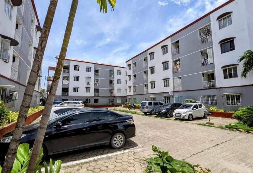 Mactan Oasis Garden 401