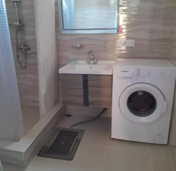 پانسیون Guest House Nano