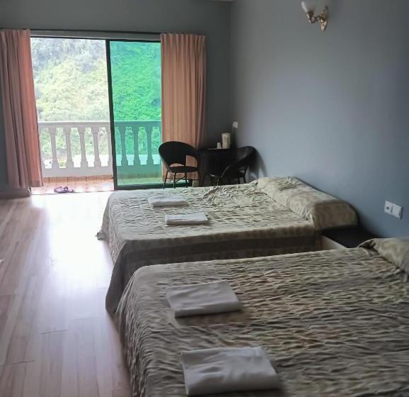 Pensão Sri Juliana Chalet