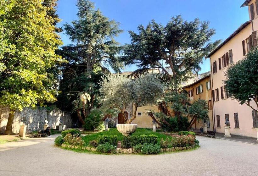 بنسيون Suite Atelier Arringo