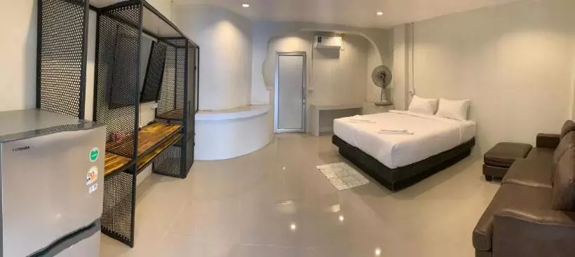 هاستل Amazing Inn Koh Tao