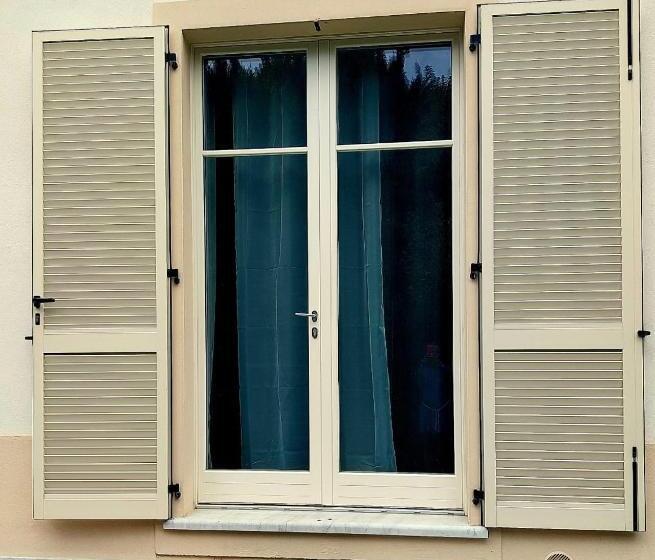 مبيت وإفطار Bee Home