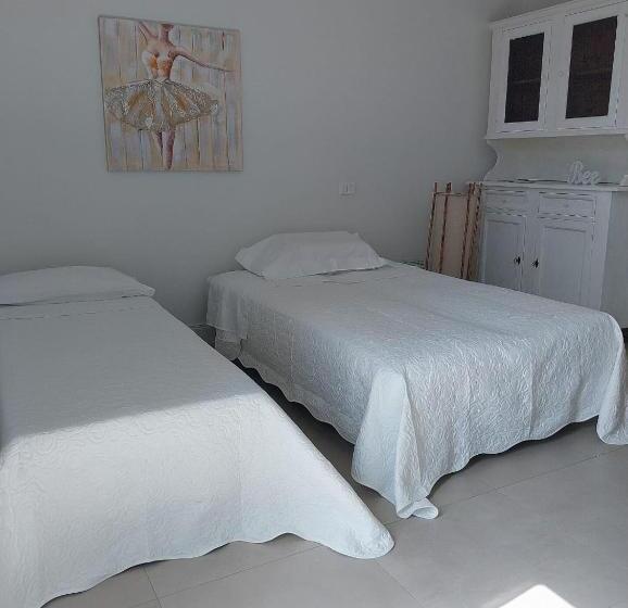 مبيت وإفطار Bee Home