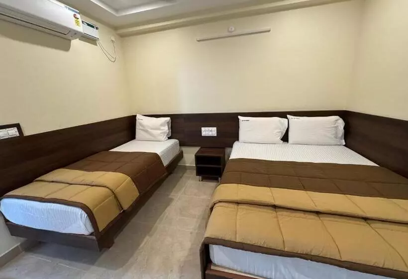 Hotelli Dkr Grand
