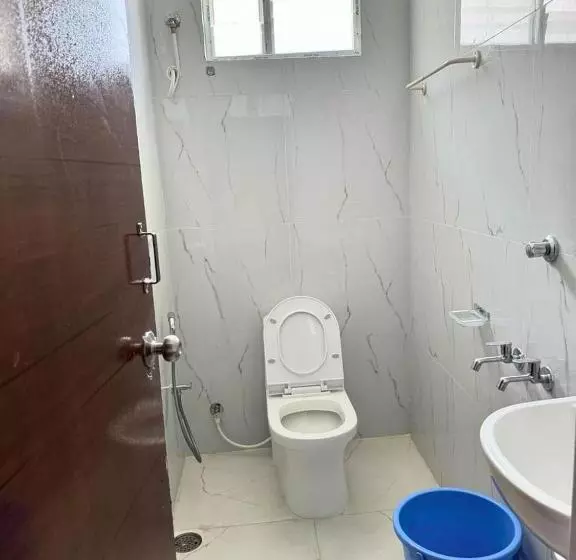 Hotelli Dkr Grand