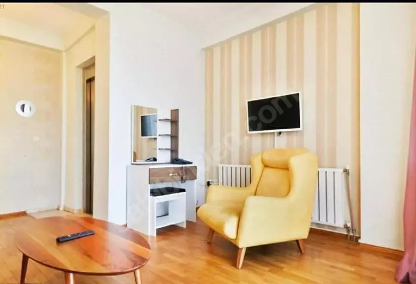 هتل Omar Sultan Park Suites