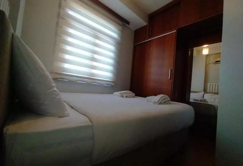هتل Omar Sultan Park Suites