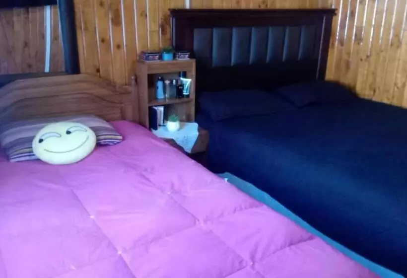 Pensão Hostal Le Moon