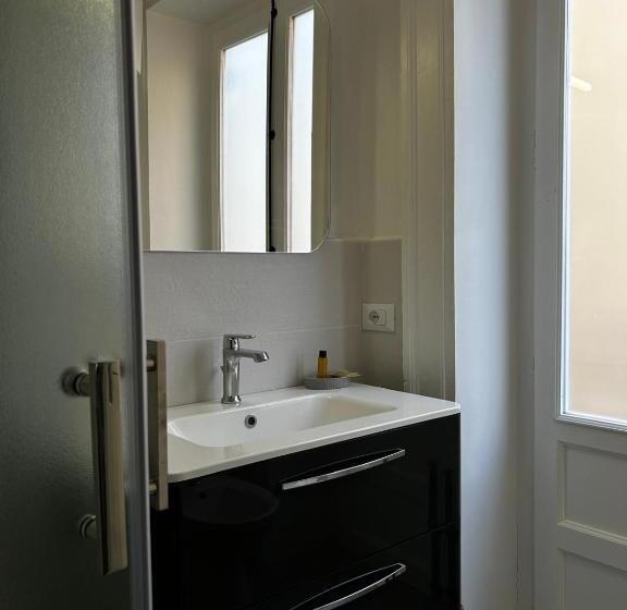 پانسیون Maquè Apartments