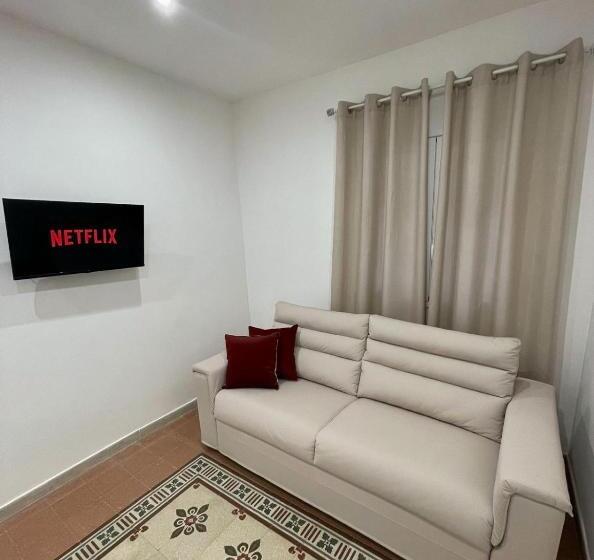 پانسیون Maquè Apartments