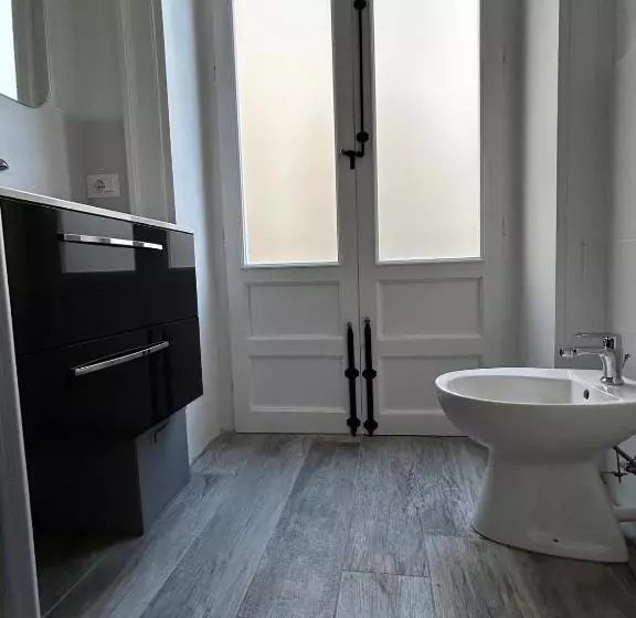 پانسیون Maquè Apartments