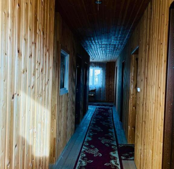 پانسیون Natia’s Guesthouse