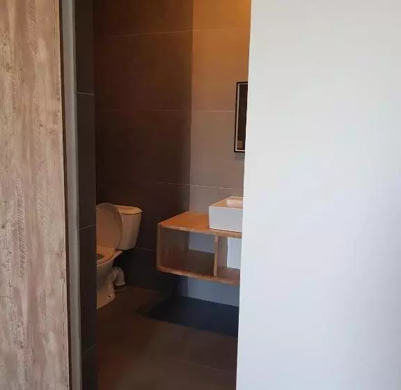 پانسیون Villas Rocher   Standard Suite 2b