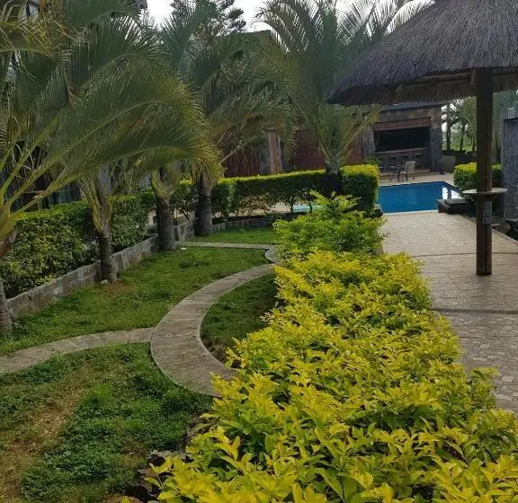 پانسیون Villas Rocher   Standard Suite 2b