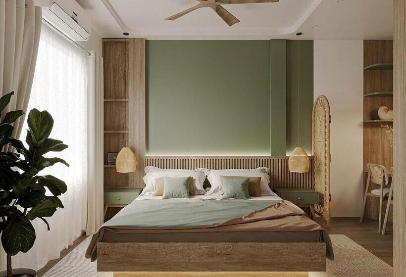 The Urban Westlake Apartment