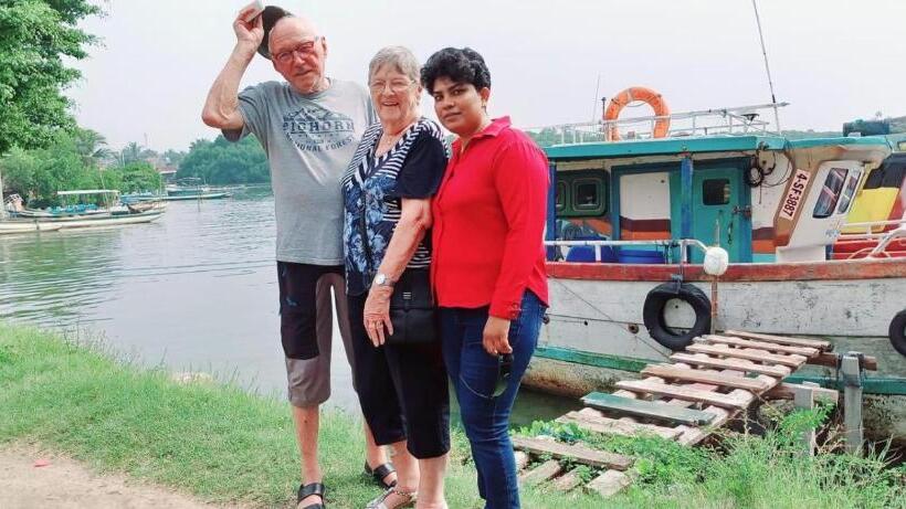 ベッドアンドブレックファースト Anusha Holiday Inn