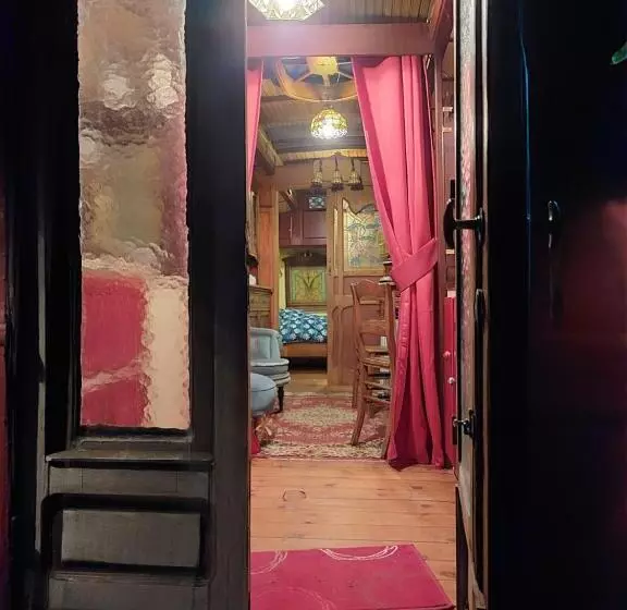 ベッドアンドブレックファースト Cabane La Tête Dans Les étoiles