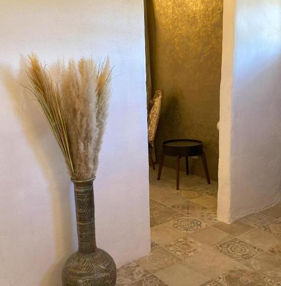 مبيت وإفطار Villa Torre Macastre, Valencia