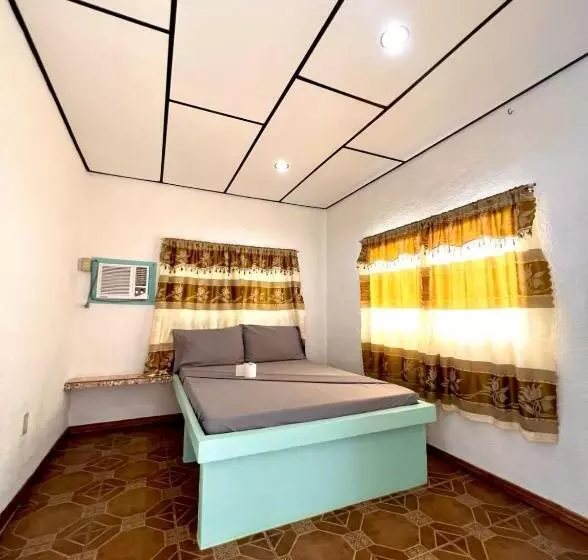 Green Garden Beach Resort, Sipalay