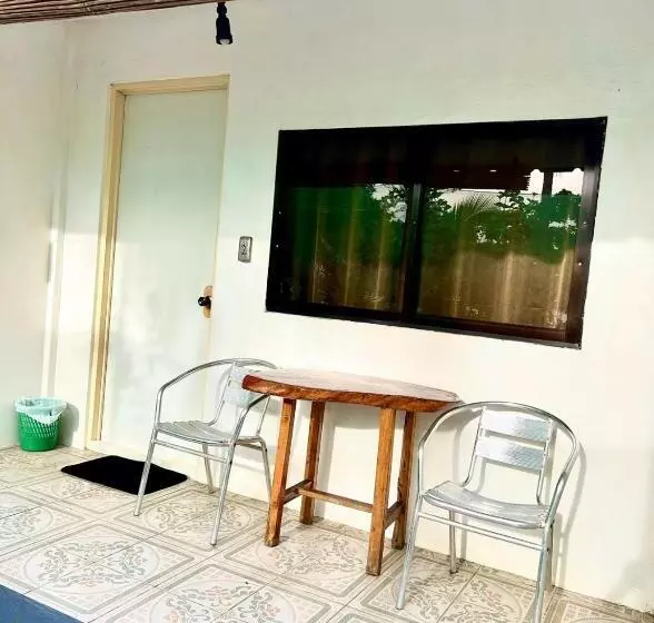 Green Garden Beach Resort, Sipalay