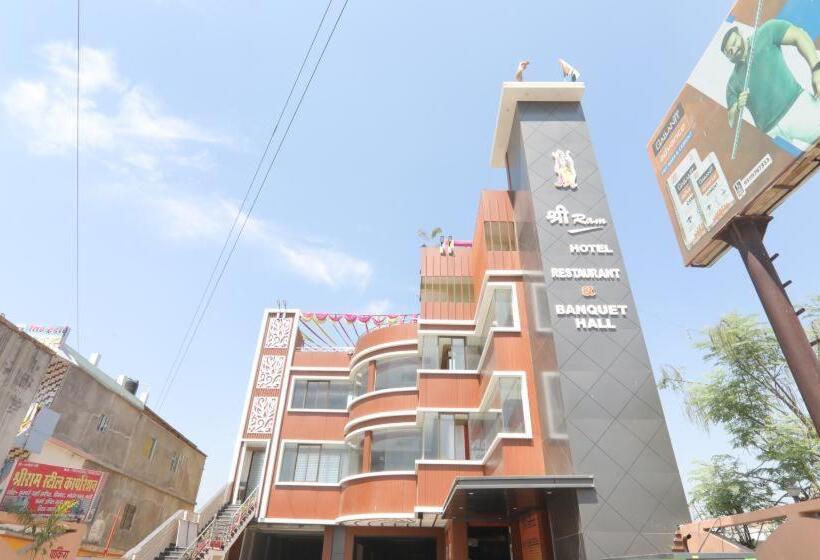 Hotel श्री राम होटल