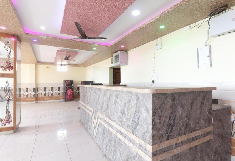 Hotel श्री राम होटल