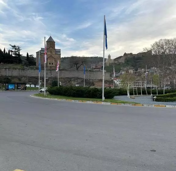هتل Europe Plaza