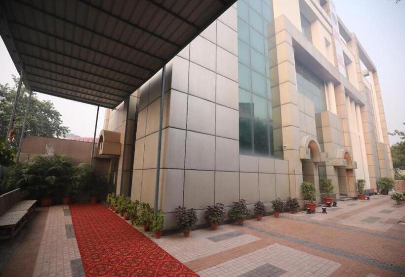 Hotel Goa Country Club