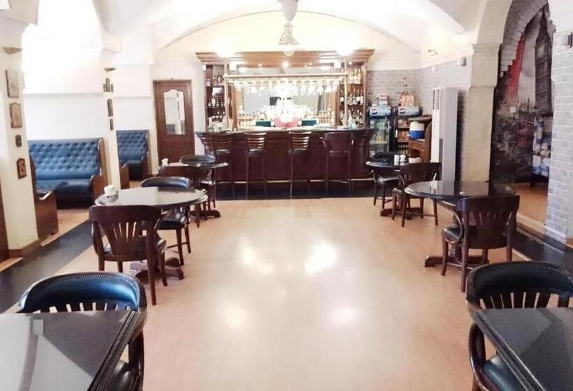 Hotel Goa Country Club