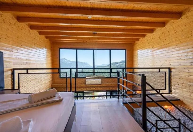 هتل La Veranda Villas