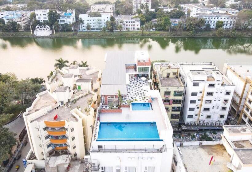 Отель Lake View