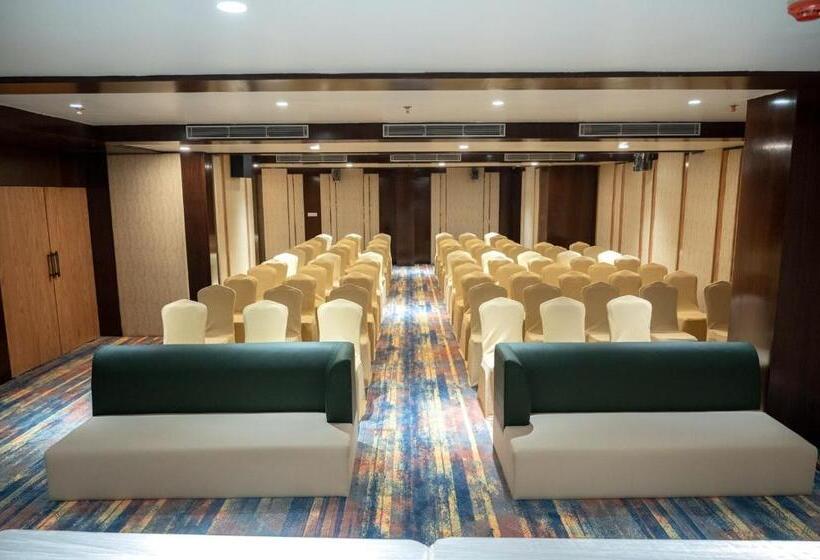 Отель Lake View