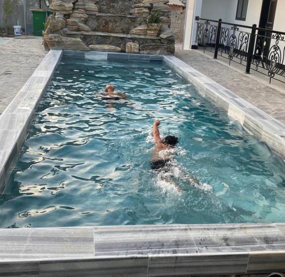 בית מלון כפרי Oasis