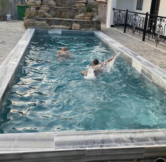 בית מלון כפרי Oasis