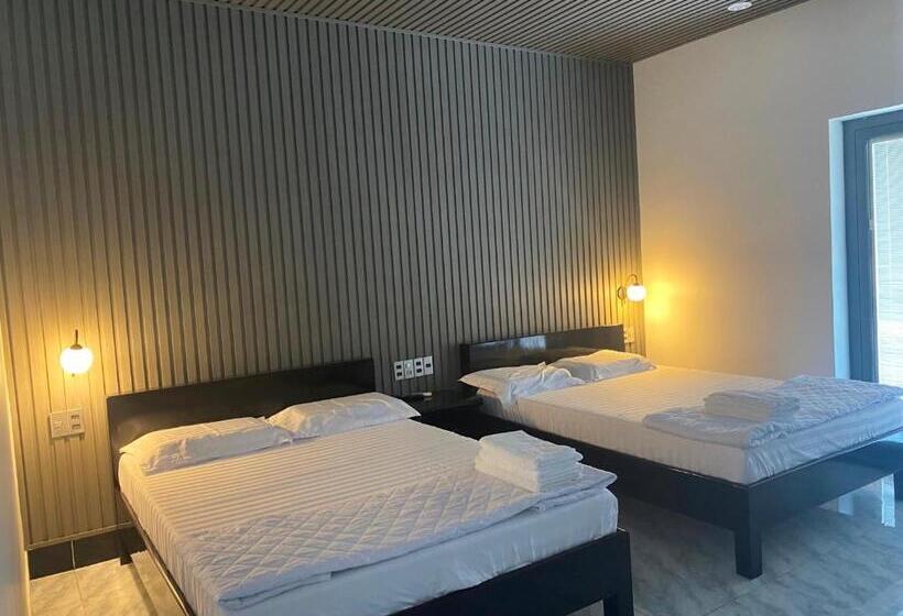 בית מלון כפרי Oasis