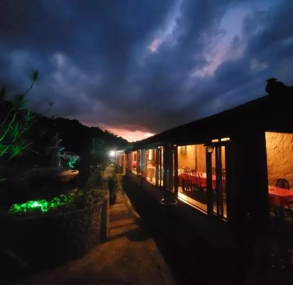 ホテル Pousada Mirante Santo Antônio