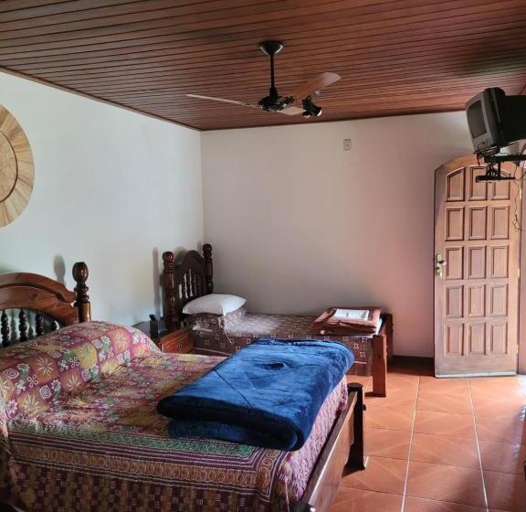 בית מלון כפרי Pousada Mirante Santo Antônio