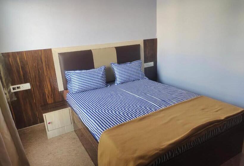 ホテル Tara Lodge Grand Road Puri Near Jagannath Temple Best Location