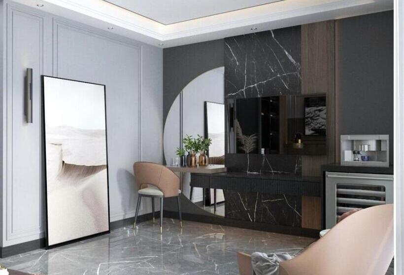 Telmessos Ci̇ty Hotel Adults Only