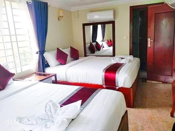 بنسيون Ahha Boutique Kampot