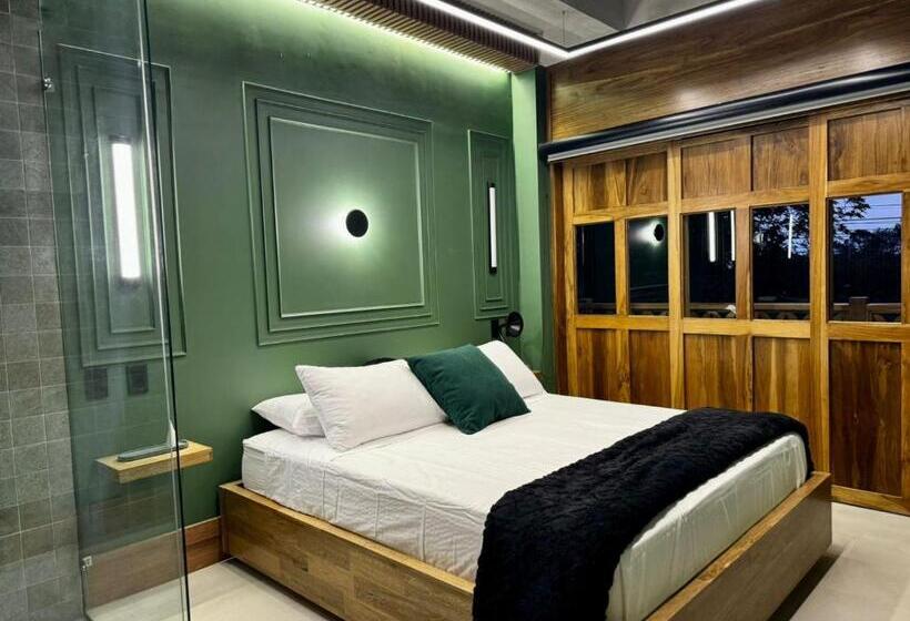 پانسیون Bindi